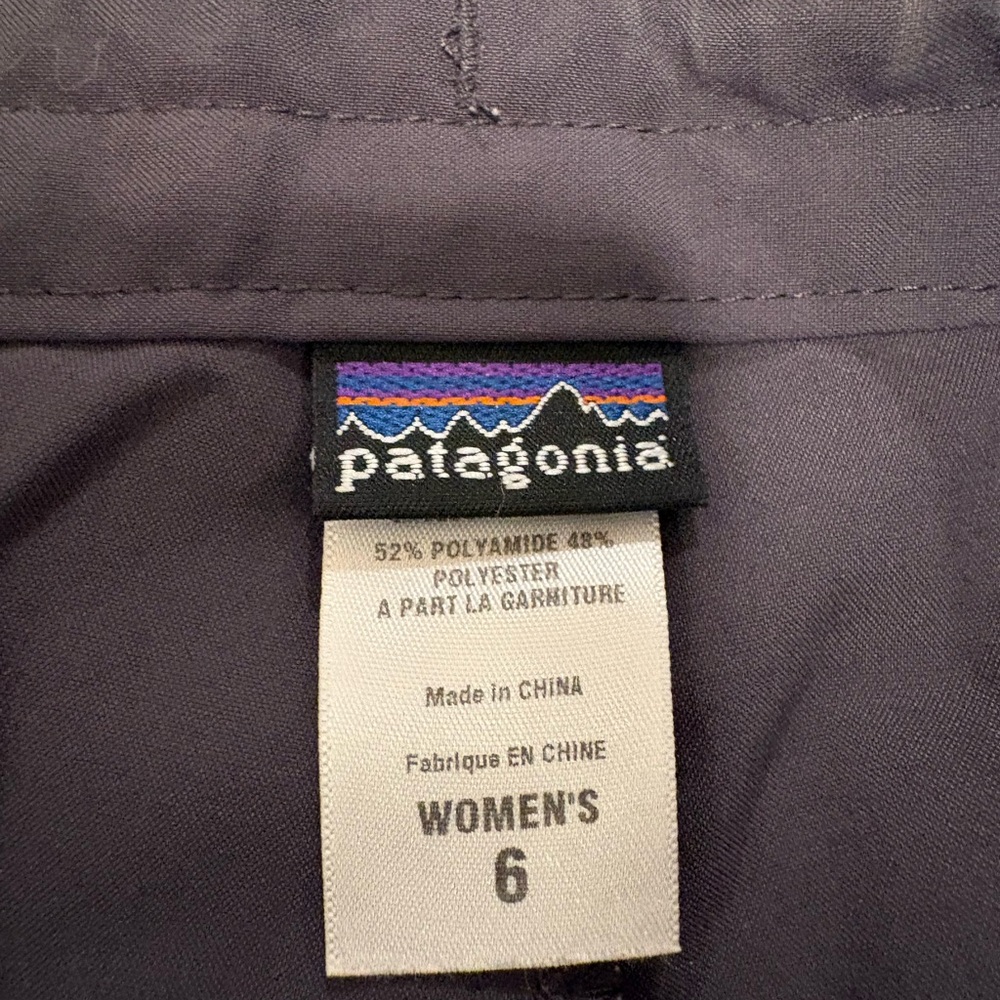 Patagonia deep purple/maroon skort - Picture 2 of 3